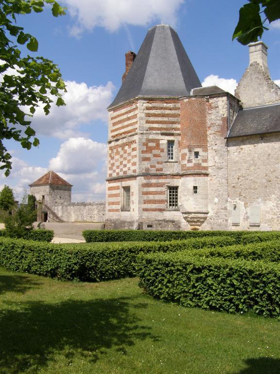 Manoir Du Plessis Au Bois Bed & Breakfast Vauciennes  Exterior foto