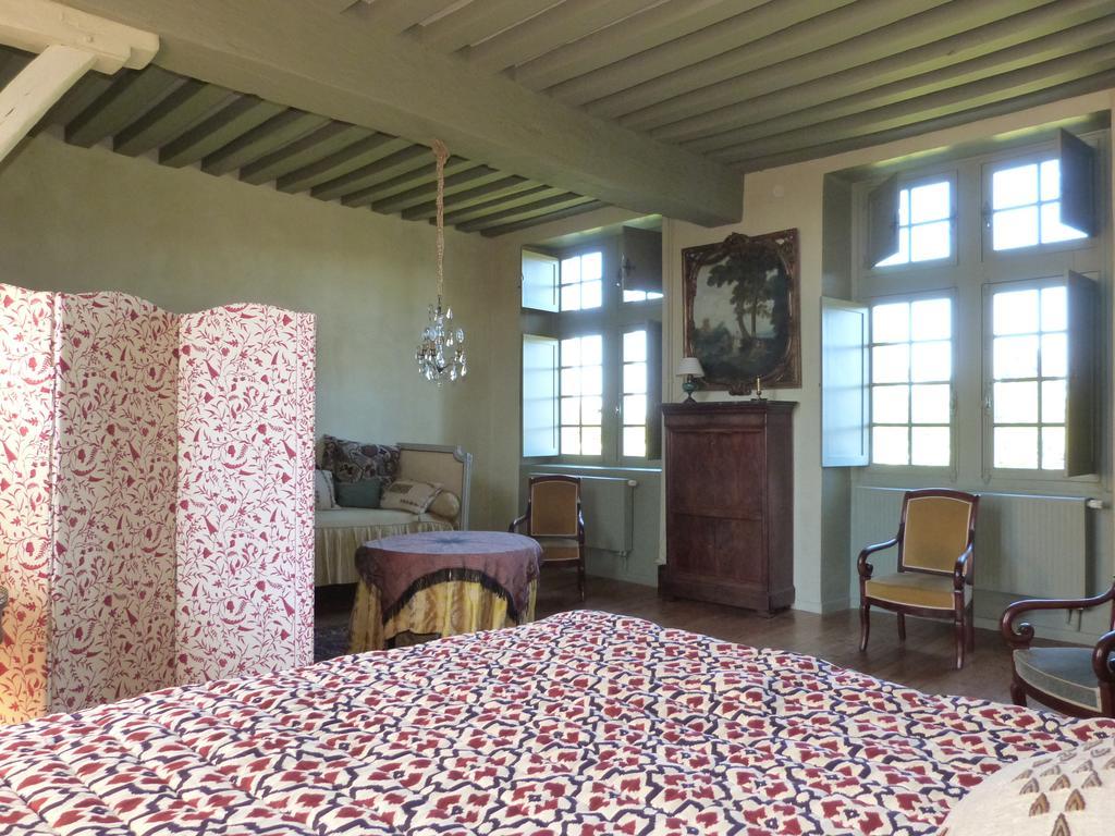 Manoir Du Plessis Au Bois Bed & Breakfast Vauciennes  Exterior foto